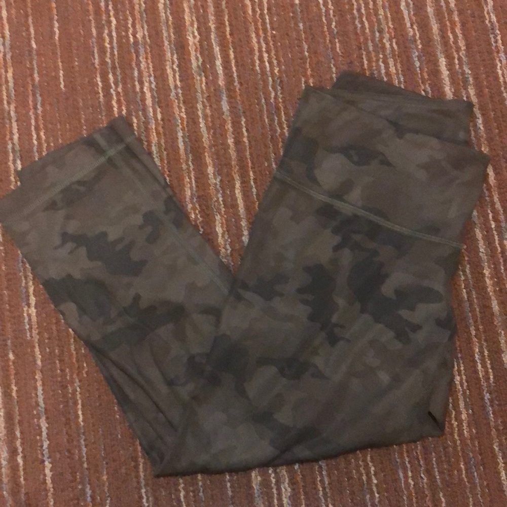 lululemon cropped legging